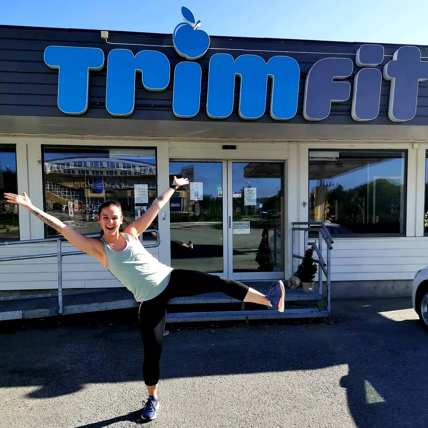 Utsiden av Trimfit med Trimfit-skiltet
